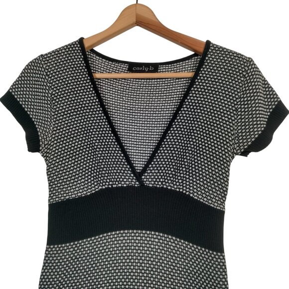 Vintage Y2K Carly B Shirt Women Small Birdseye Knit V Neck Slim Fit Black White - Picture 3 of 11